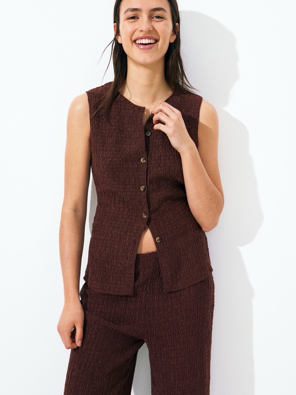 H&M Textured Jersey Waistcoat – Dark Brown – Size Medium